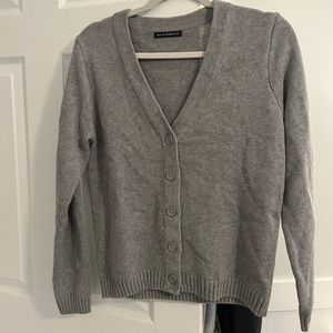 grey brandy melville sweater